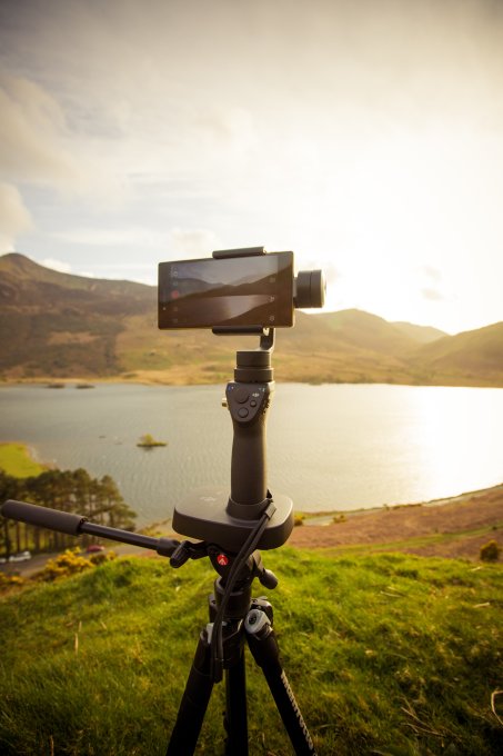 Uchwyt fotograficzny przygotowany do robienia zdjęć